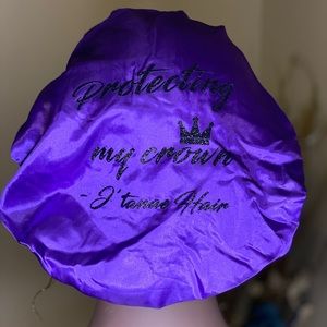 Satin Adult with matching kid bonnets